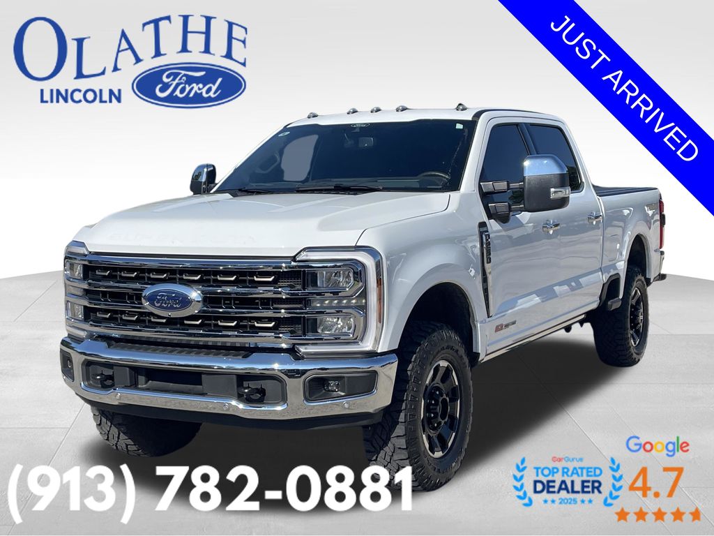 Oxford White 2026 Ford F-250 Super Duty Pickup Truck Four-Wheel Drive Automatic