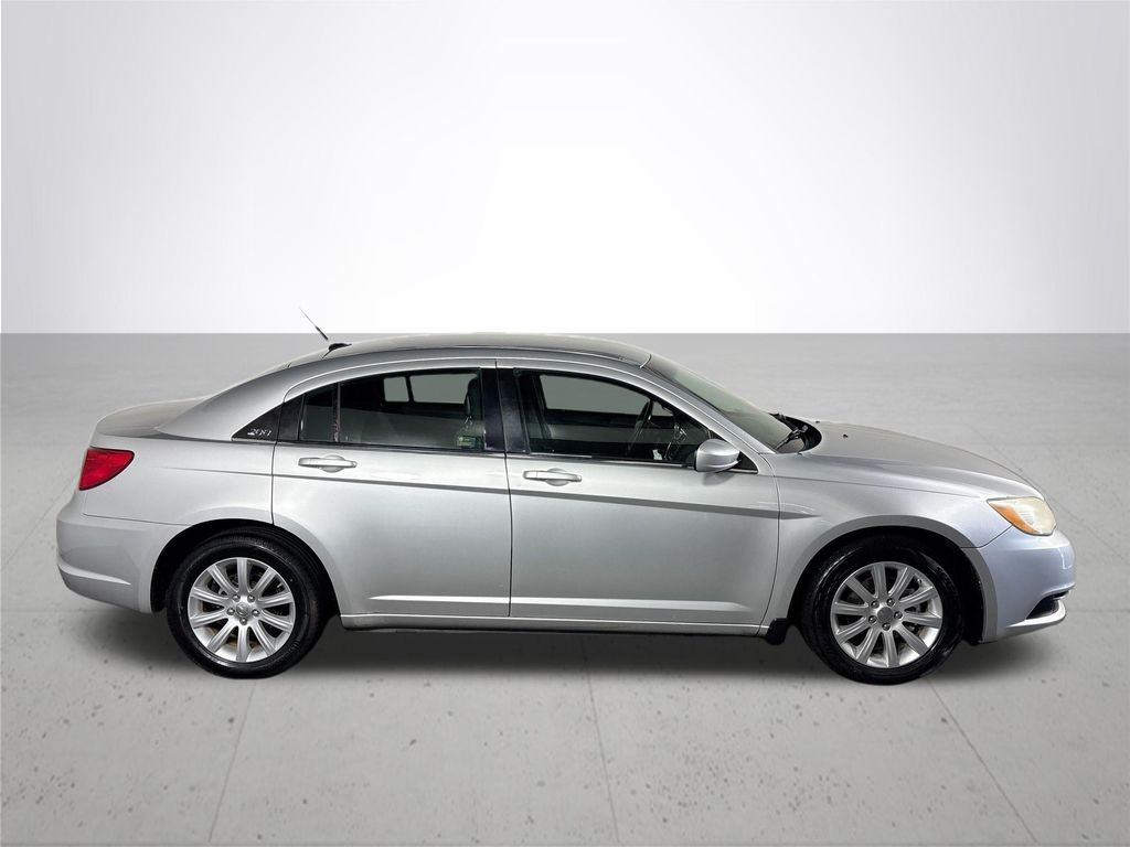 2011 Chrysler 200 Touring