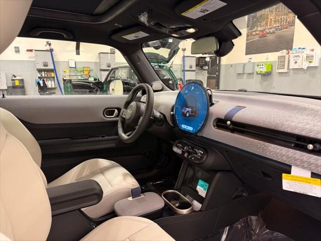 Thumbnail: 2026 MINI Cooper - 22