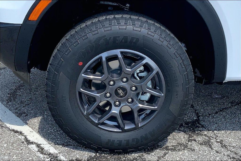 New 2026 White Ford XLT image 12
