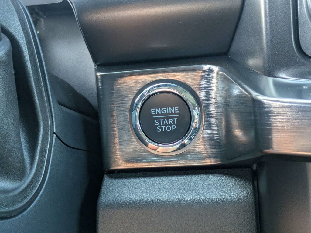 2026 Ford F-350 Super Duty LARIAT