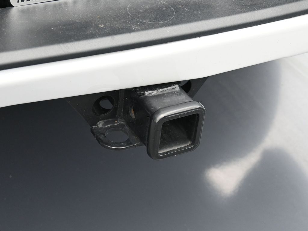 Used 2024 Iridescent Pearl Tricoat Chevrolet High Country image 52