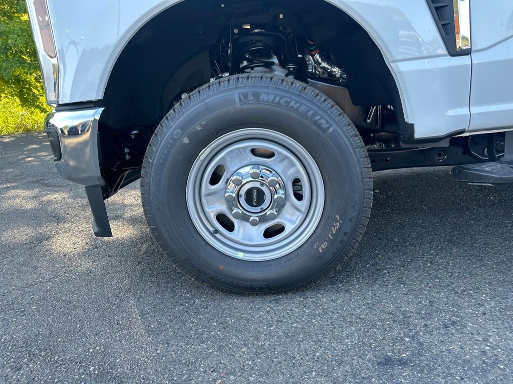 New 2026 Ford Super Duty F-250 SuperCab 8' Box XL