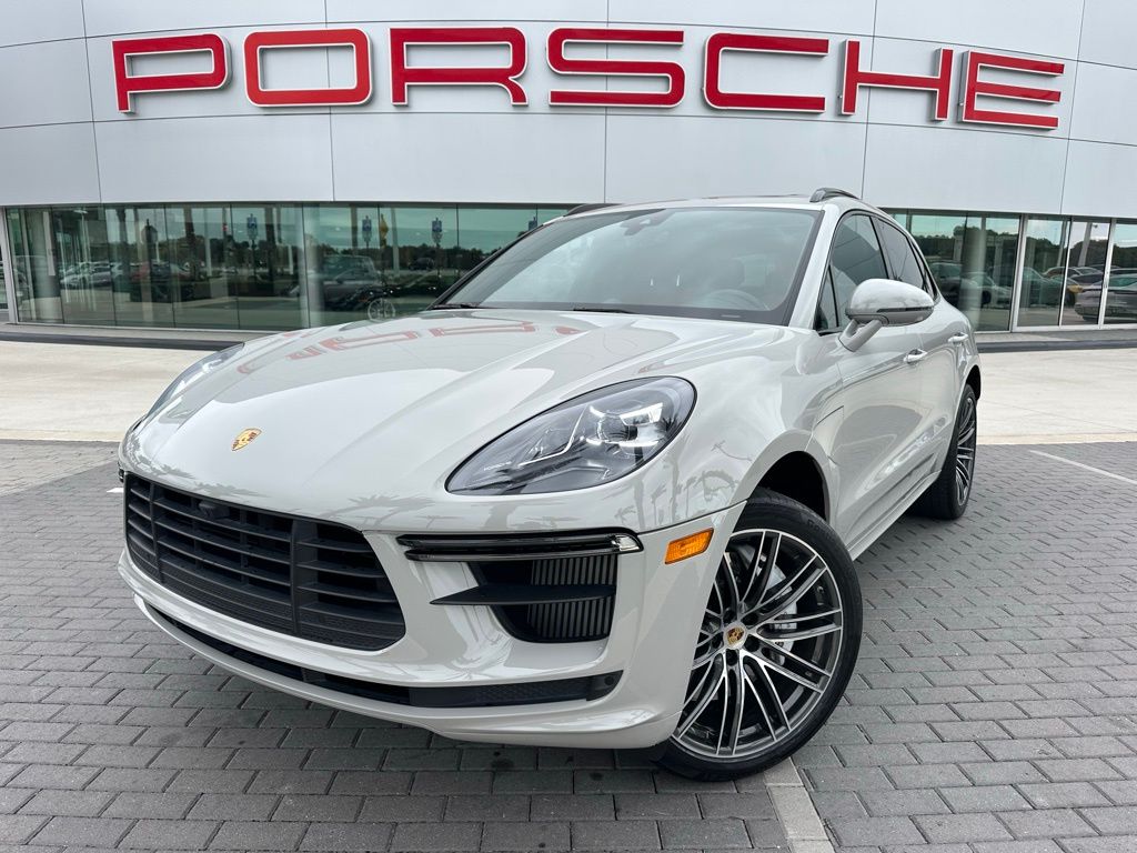 Thumbnail: 2021 Porsche Macan - 1