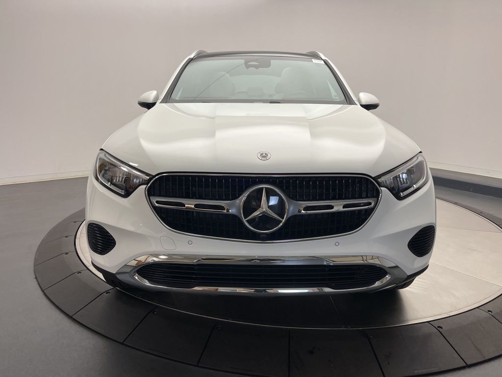 Thumbnail: 2026 Mercedes-Benz GLC - 2