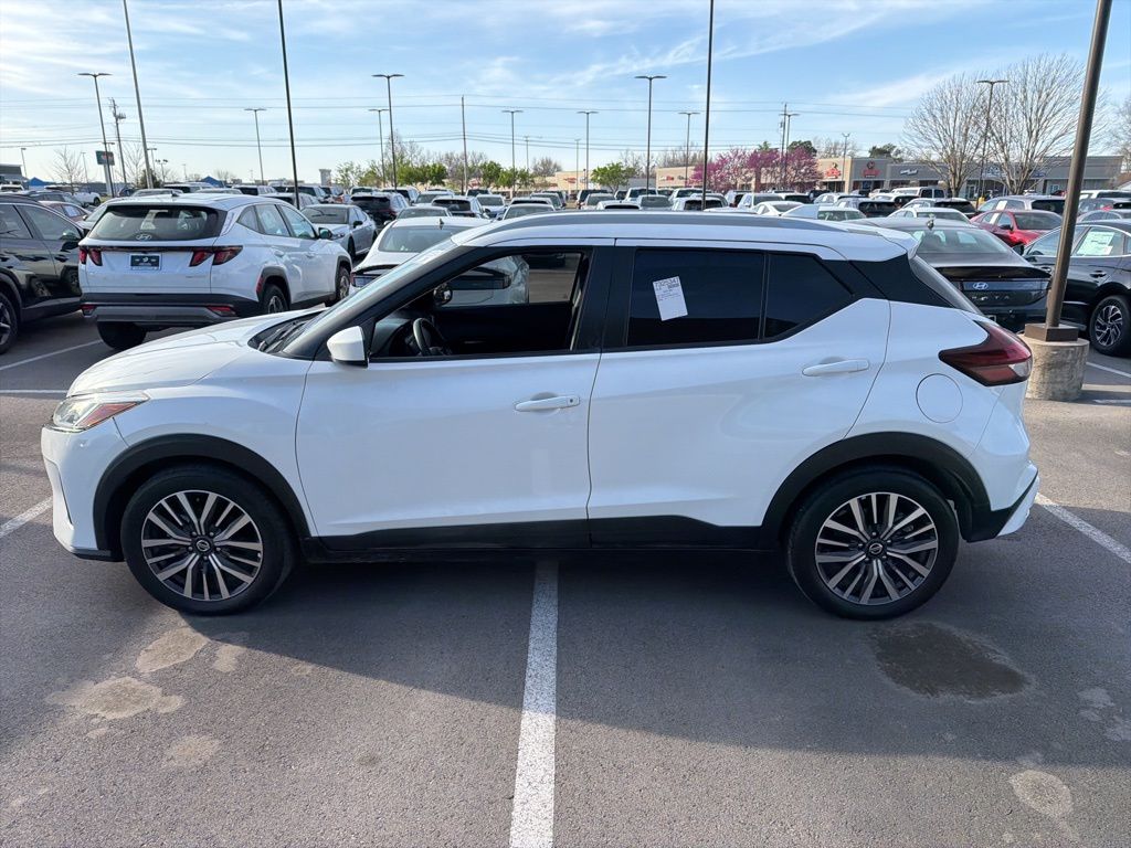 2021 Nissan Kicks