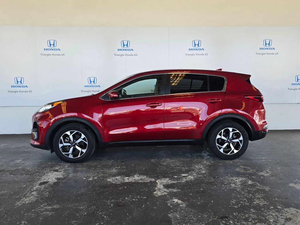 Thumbnail: 2022 Kia Sportage - 3