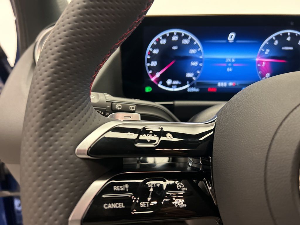 Thumbnail: 2025 Mercedes-Benz GLA - 14