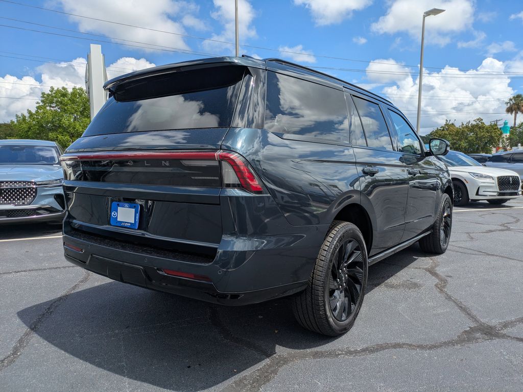 2026 Lincoln Navigator Reserve