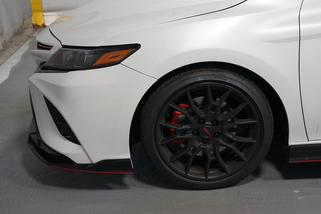 Thumbnail: 2023 Toyota Camry - 5