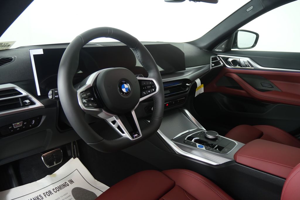 Thumbnail: 2026 BMW i4 - 13