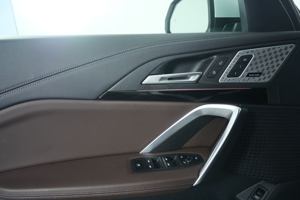 Thumbnail: 2024 BMW X1 - 8