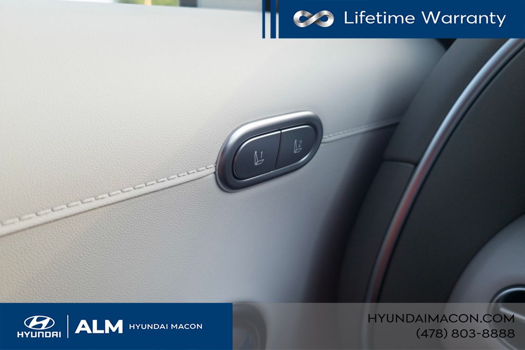New 2027  Hyundai Blue SEL Premium 8P image 36