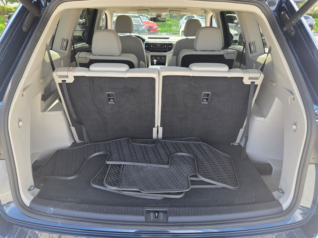 2021 Volkswagen Atlas - $17,330