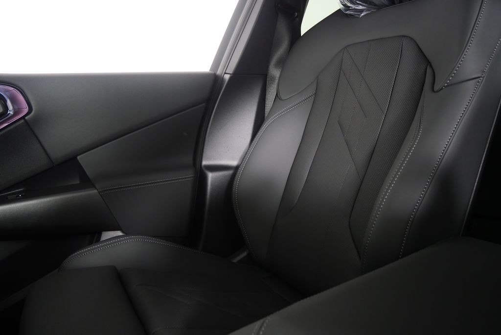 Thumbnail: 2025 BMW X3 - 23