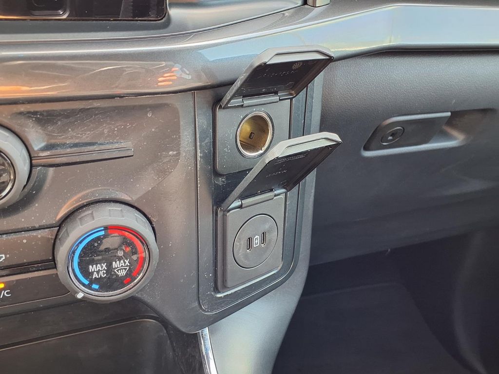 2025 Ford F-150 STX - 11