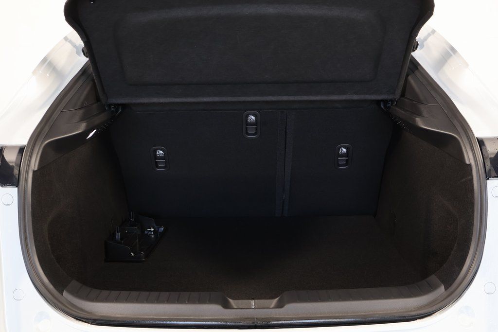 Thumbnail: 2026 Mazda CX-30 - 8