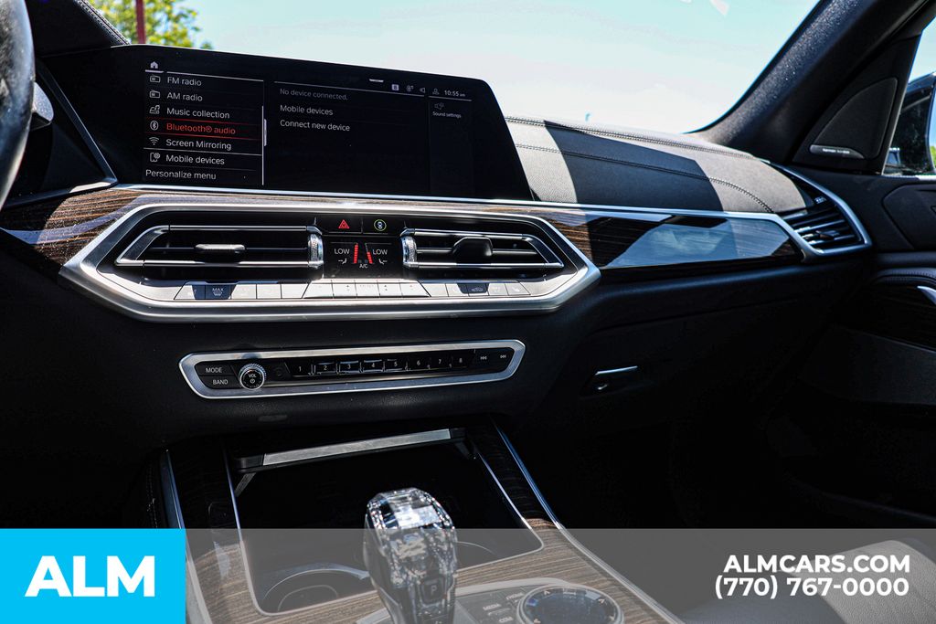 Used 2020 Black BMW M50i image 42