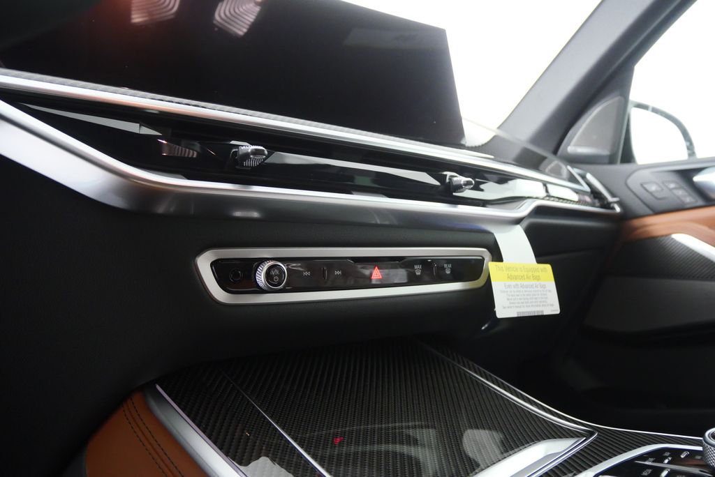 Thumbnail: 2026 BMW X5 - 21