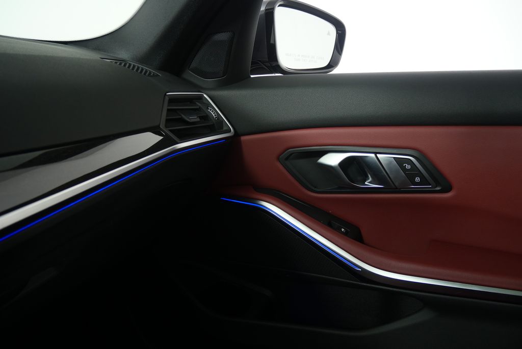 2022 BMW 3 Series 330i 28