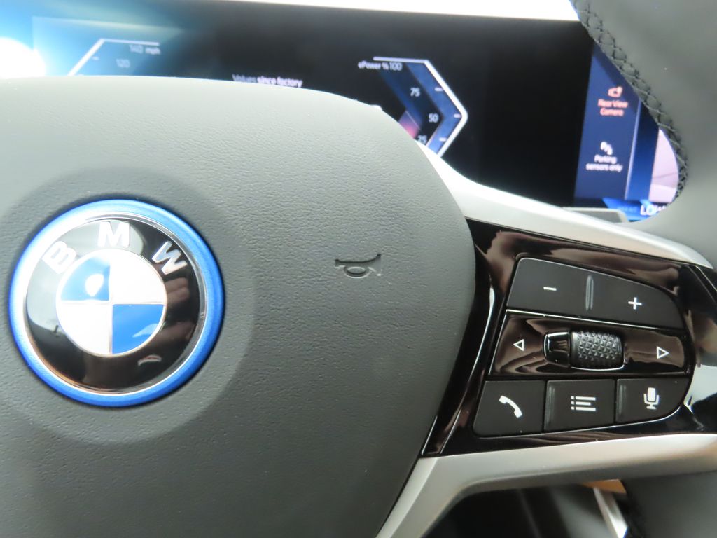 2025 BMW i4 eDrive40 12