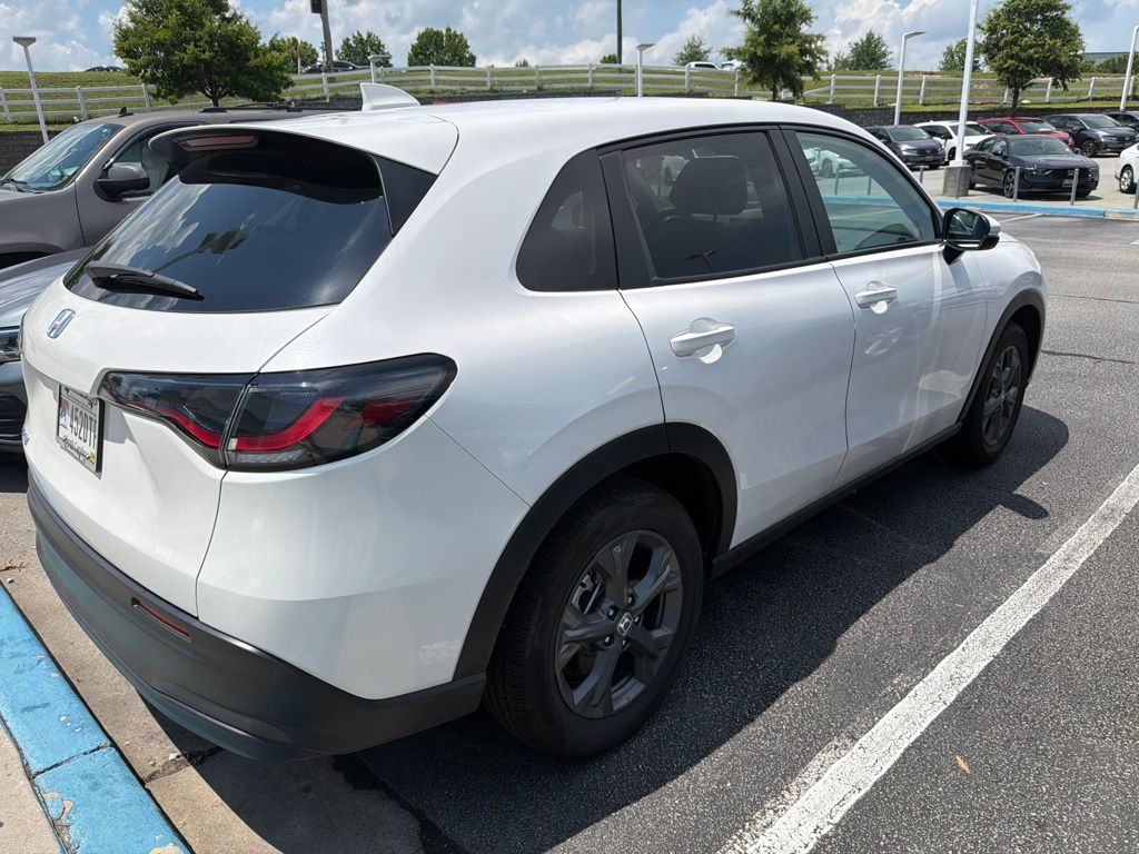 Certified Used 2026 White Honda LX image 3