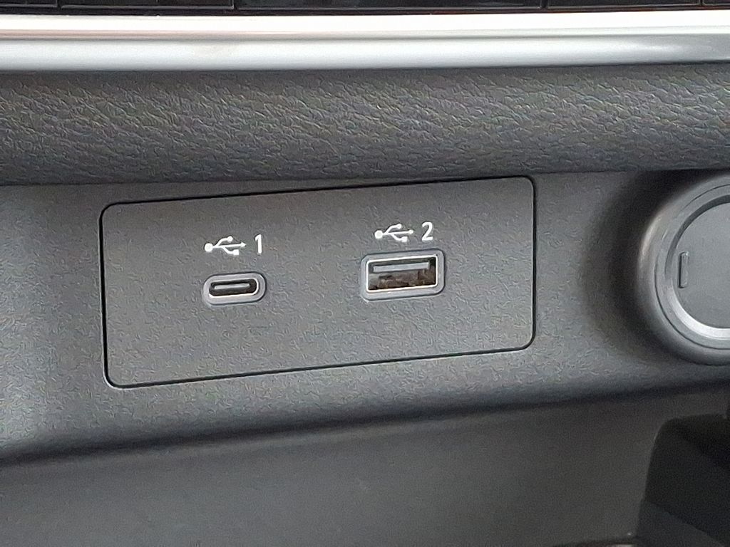 Thumbnail: 2022 Nissan Rogue - 26