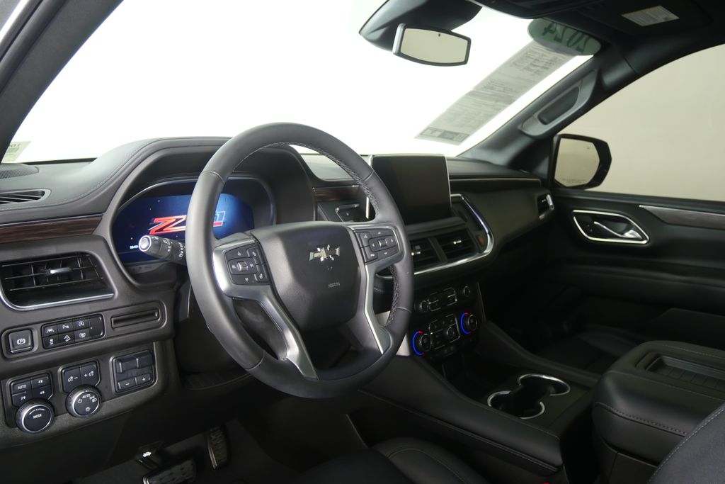 Thumbnail: 2024 Chevrolet Tahoe - 13