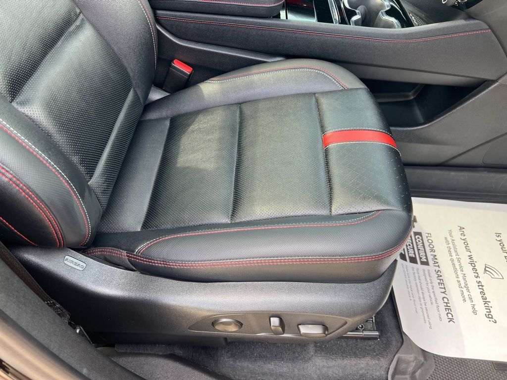 Used 2024 Chevrolet Traverse SUV