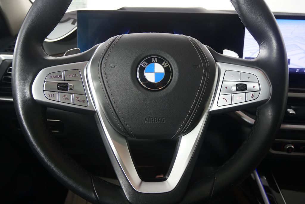 Thumbnail: 2025 BMW X7 - 19