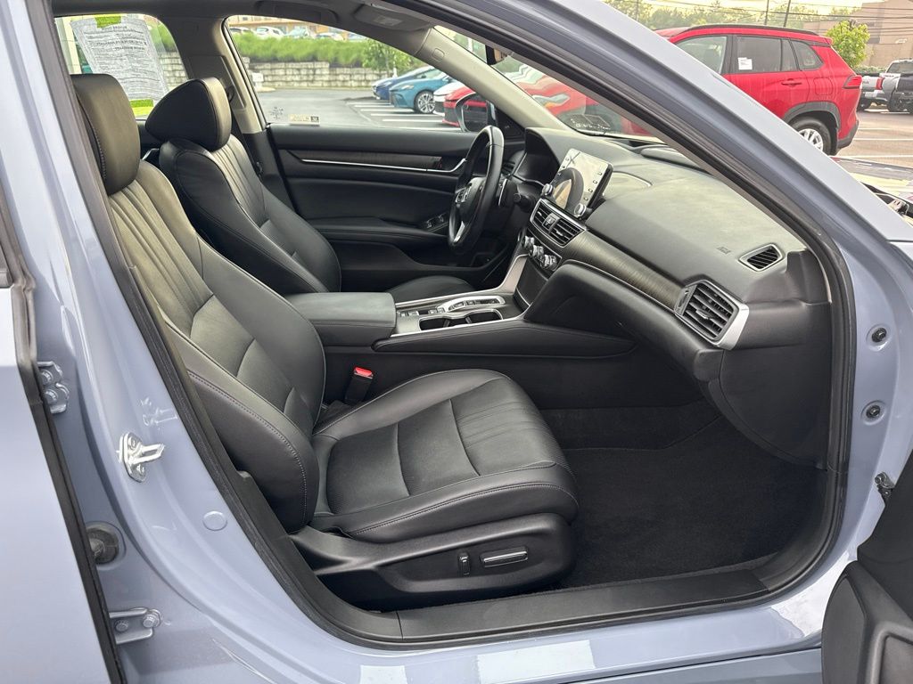 Used 2022 Honda Accord Hybrid Sedan