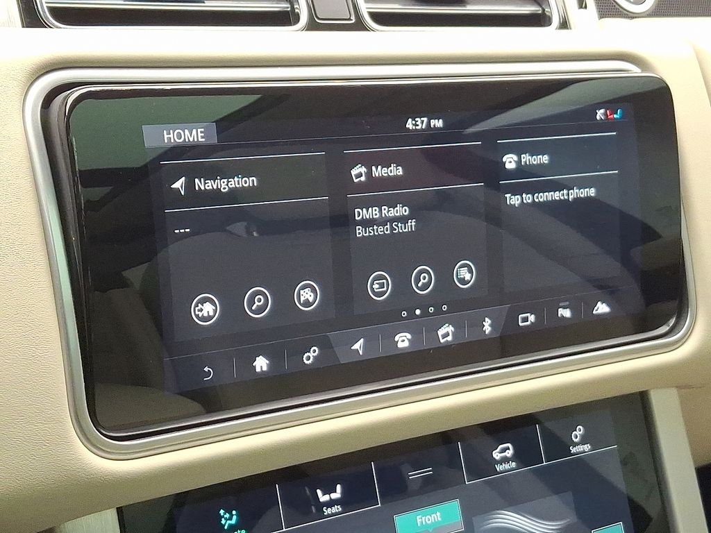 Thumbnail: 2022 Land Rover Range Rover - 25