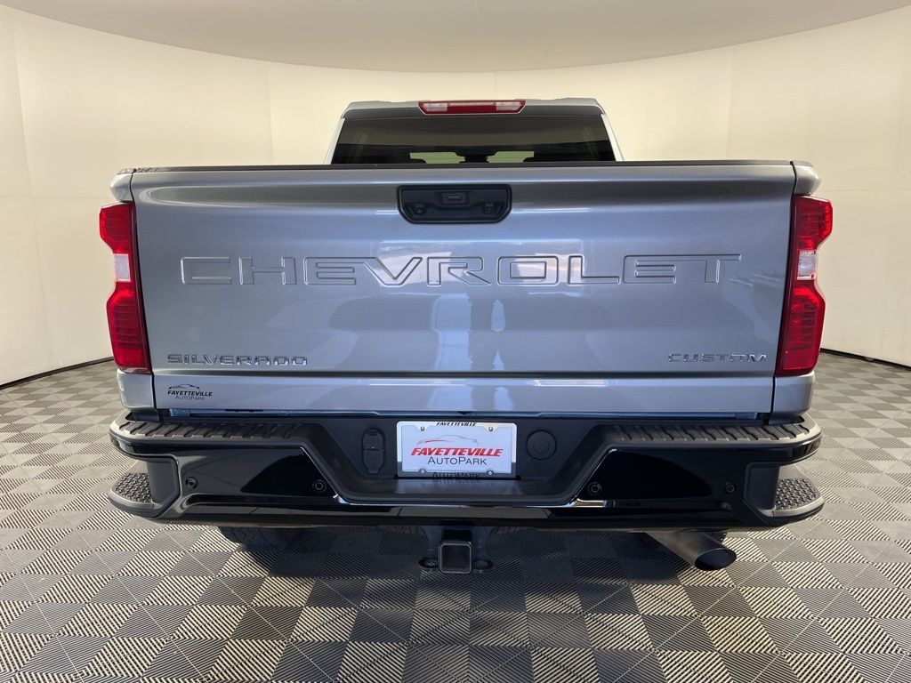 Thumbnail: 2025 Chevrolet Silverado 2500 - 9