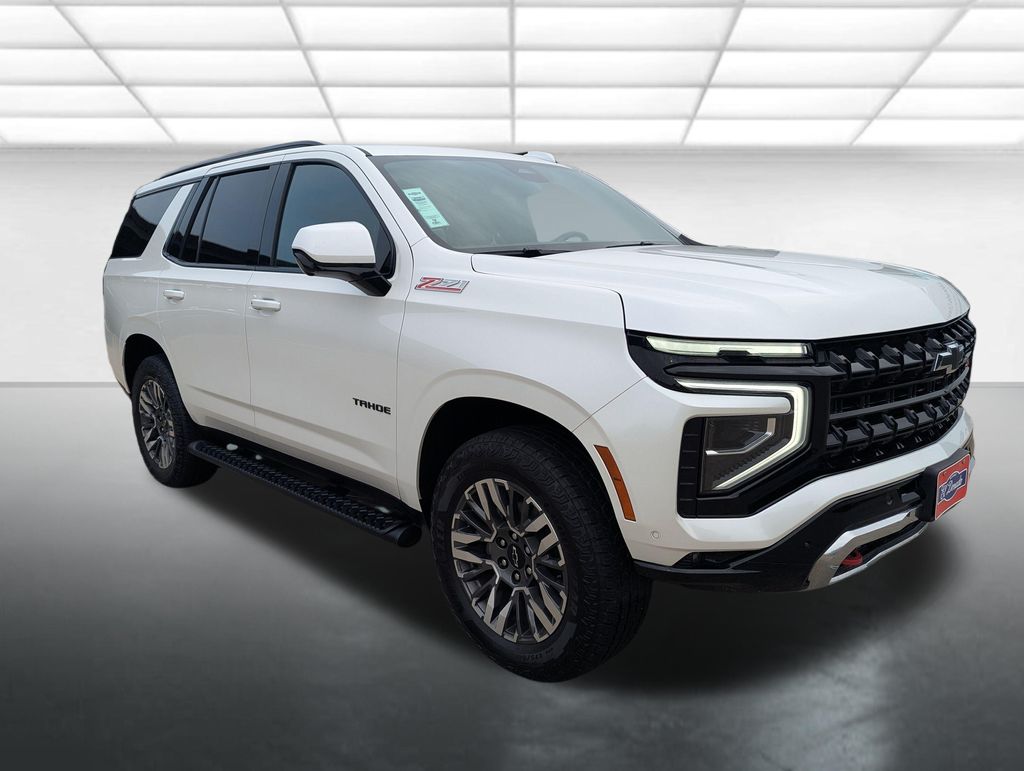 White (Iridescent Pearl Tricoat) 2025 Chevrolet Tahoe SUV / Crossover Four-Wheel Drive