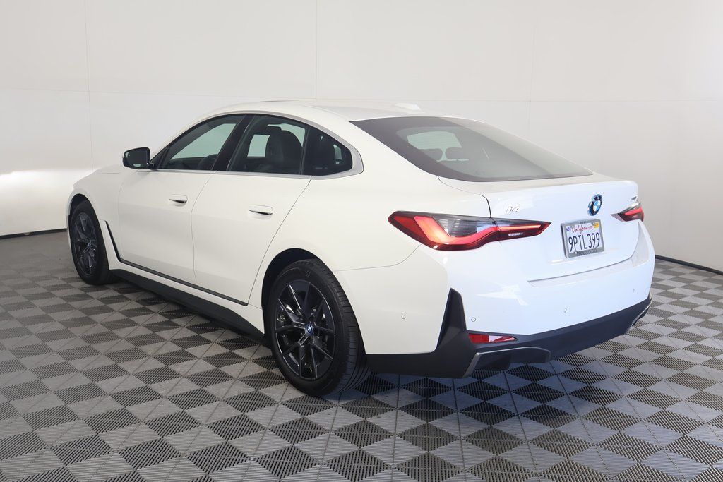 2024 BMW i4 eDrive40 6
