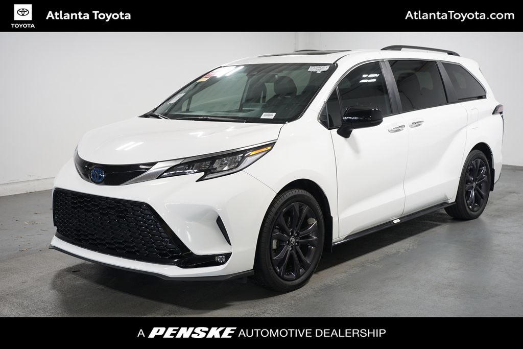 Thumbnail: 2024 Toyota Sienna - 1