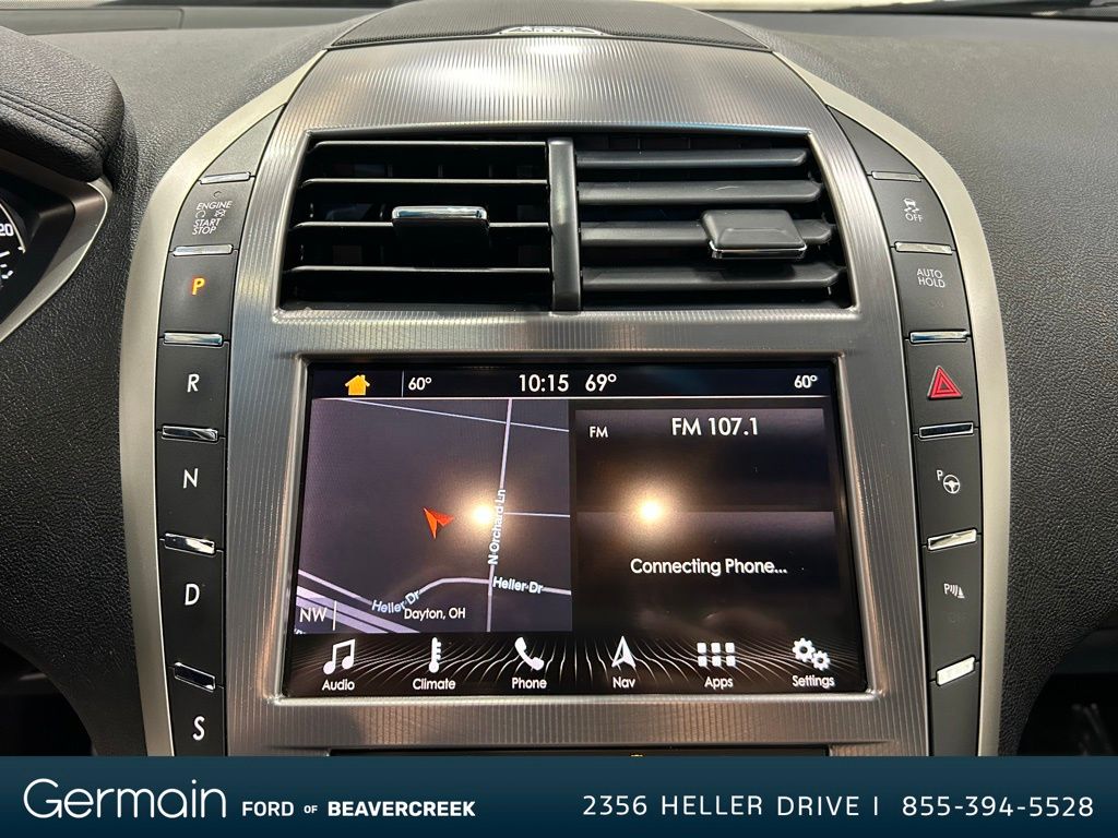 2019 Lincoln MKZ Reserve photo 18