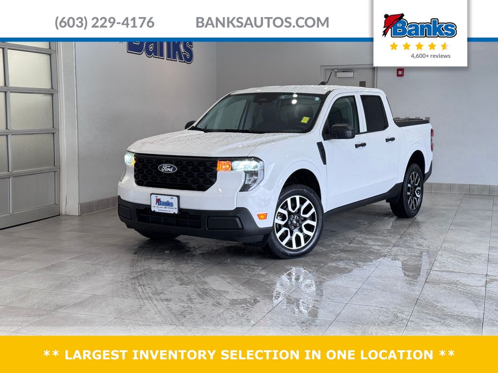 Oxford White 2025 Ford Maverick XL SuperCrew AWD Pickup Truck All-Wheel Drive 8-Speed Automatic