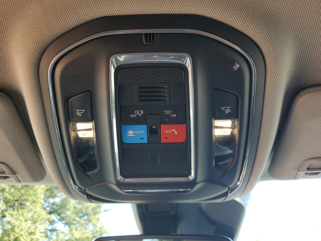 Used Car 2024 Jeep Grand Cherokee  Laredo For Sale Under $25,000 In Austin, Texas