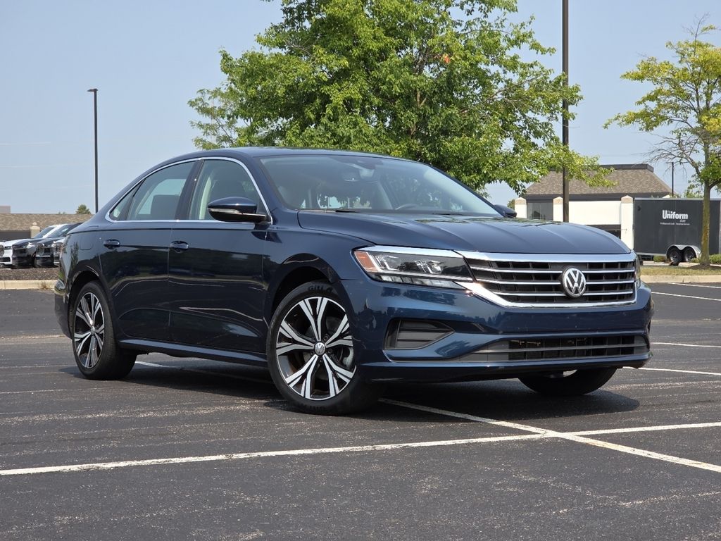 Used 2021 Blue Volkswagen 2.0T SE image 2