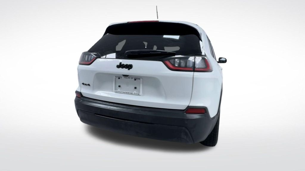 Used 2023 Jeep Cherokee SUV