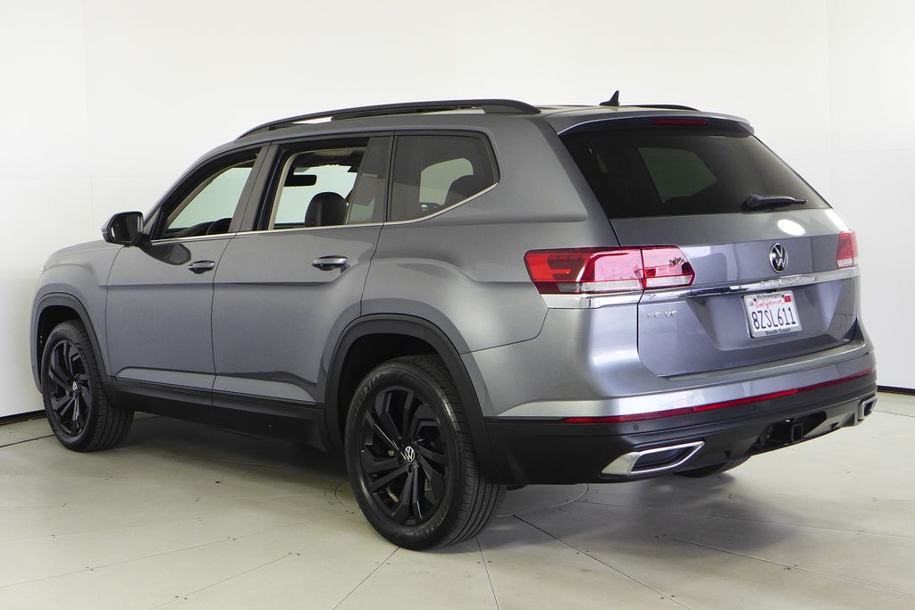 Thumbnail: 2022 Volkswagen Atlas - 9