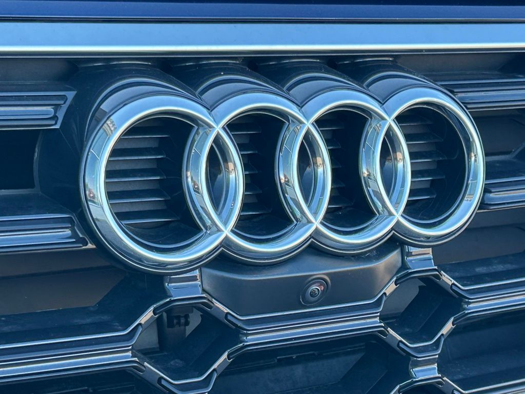 New 2025  Audi 45 S line Prestige image 43