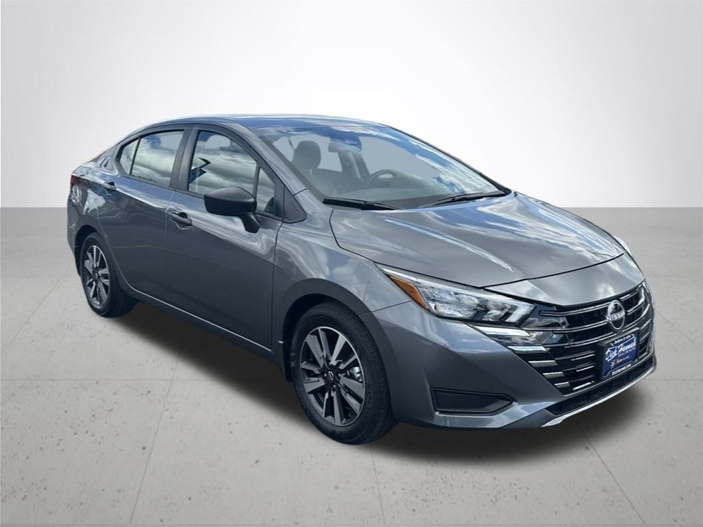 2025 Nissan Versa 1.6 S