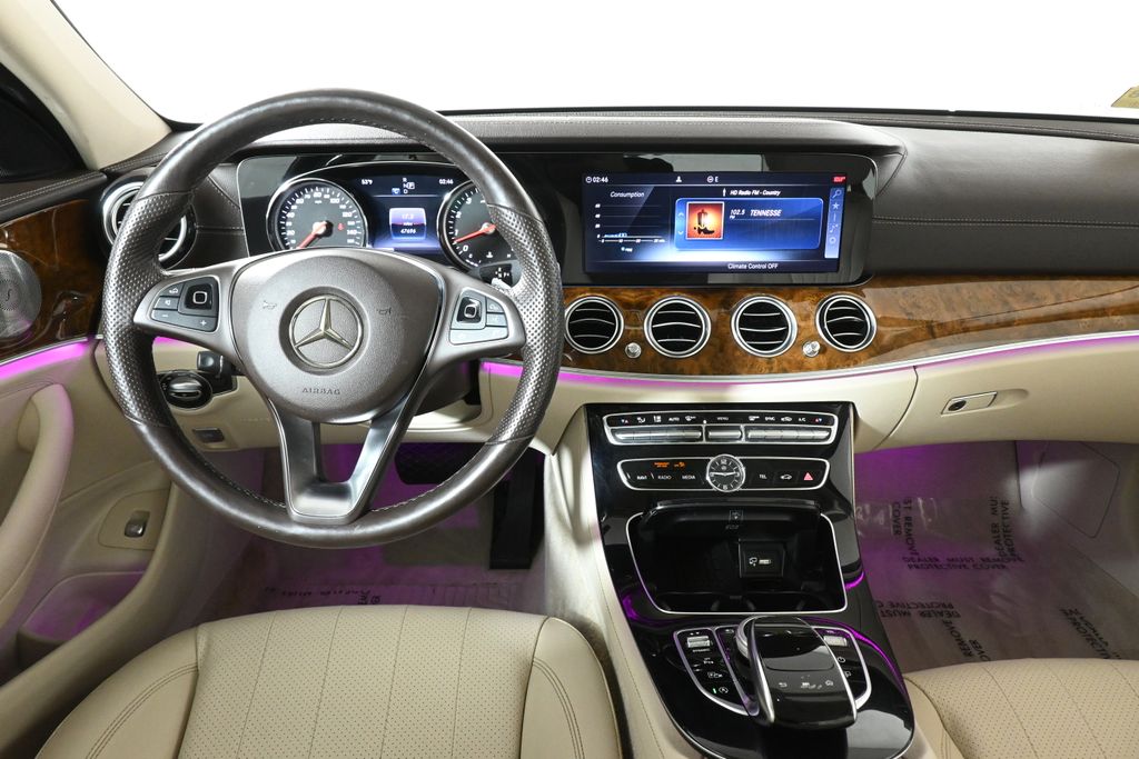 Thumbnail: 2018 Mercedes-Benz E-Class - 17