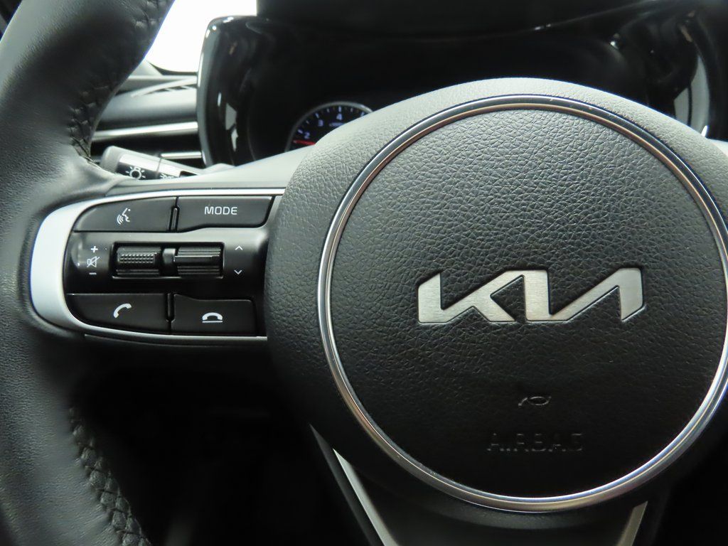 Thumbnail: 2024 Kia K5 - 11