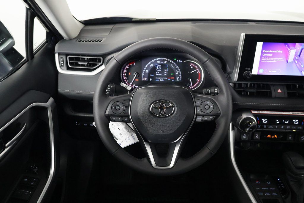 Thumbnail: 2025 Toyota RAV4 - 3