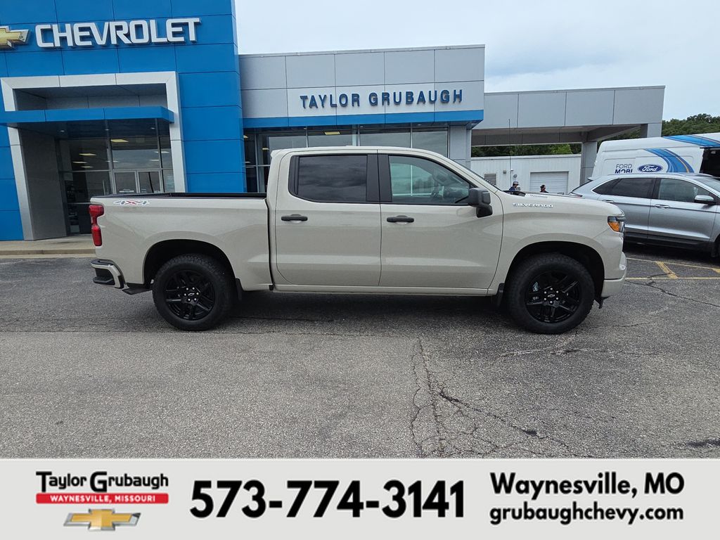 White Sands 2026 Chevrolet Silverado 1500 Pickup Truck Four-Wheel Drive 8-Speed Automatic