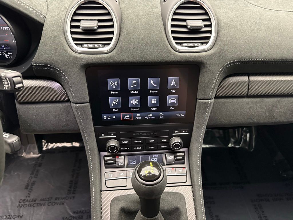 Thumbnail: 2024 Porsche  - 15