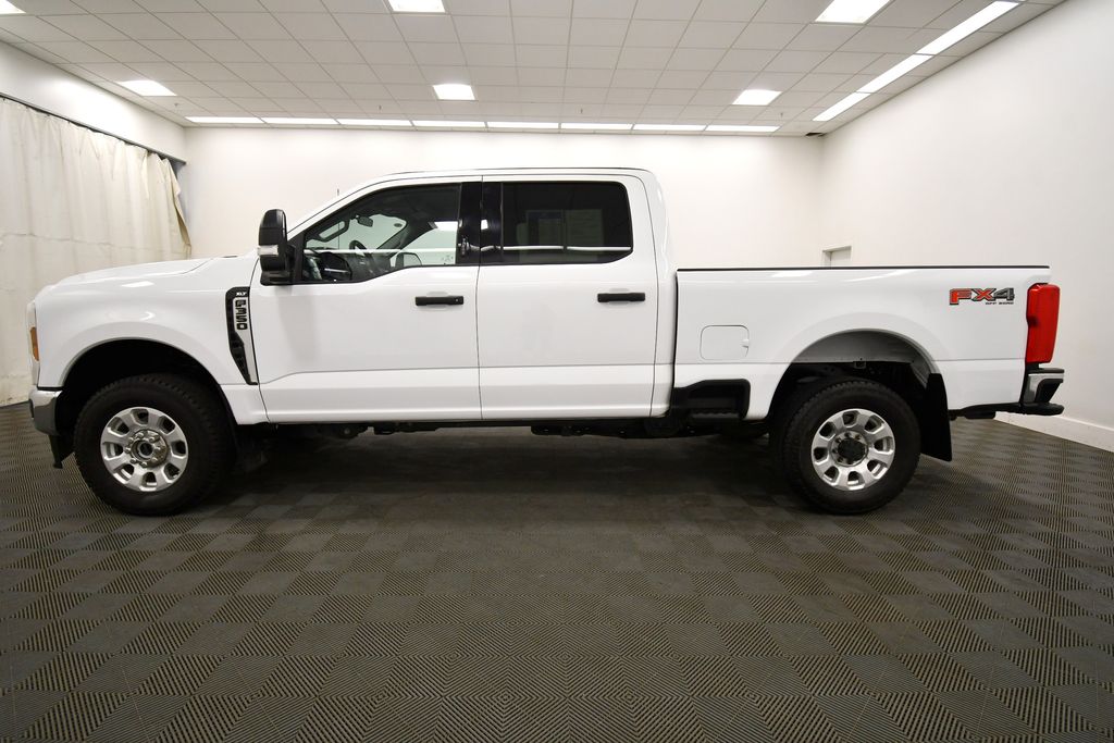 Used 2024 Ford F-350SD Truck